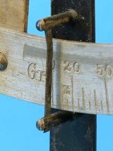 detail 5