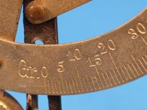 detail 7