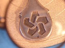 detail 11