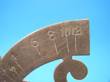 detail 3