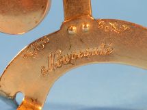 detail 8