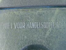 detail 3