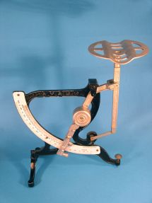 letter scale, maker A.V.A.B.O.