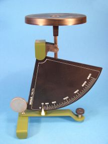 letter scale, maker Maul