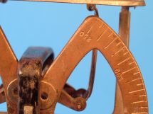 detail 3