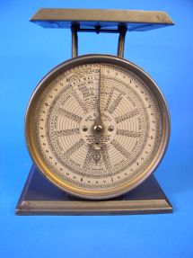 postal scale, maker Pelouze
