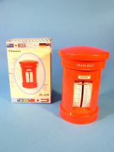 scale with box