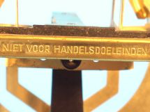 detail 3
