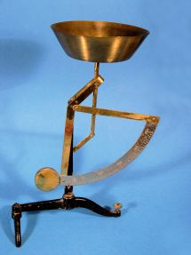 letter scale, maker Ph.J. Maul