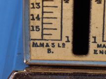 detail 4