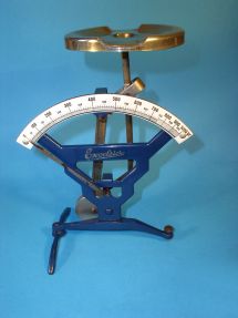 letter scale, maker Ph.J. Maul