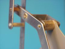 detail 1