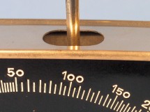 detail 8