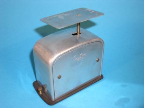 rear of the scale