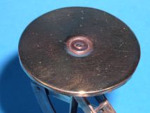 scale top plate