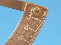 detail 3