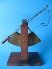 rear of egg scale