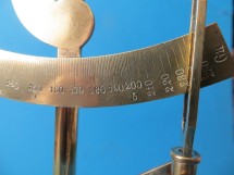 detail 16