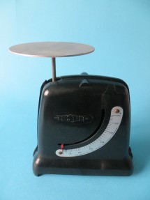 letter scale, maker Testut, France