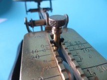detail 2