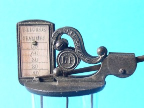 detail 4