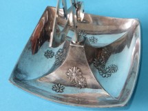 detail 1