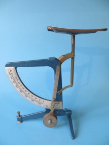 Lancaster letter scale, maker unknown