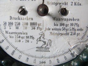 detail 8