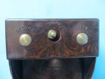 detail 9