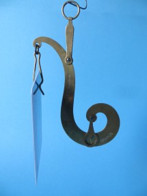 letter scale