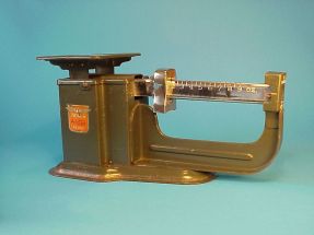 letter scale, maker Triner