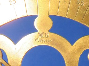 detail 6