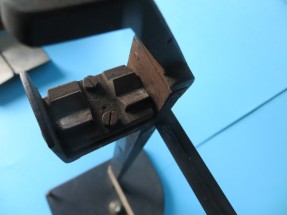 detail 4