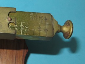detail 6