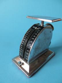 letter scale, maker Weintraud