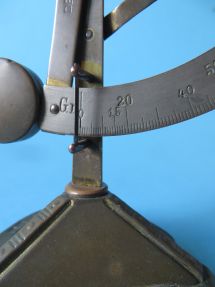 detail 1