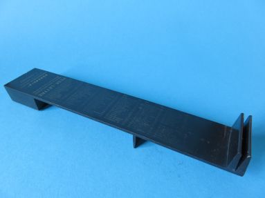rocker letter scale, design Lithich, France