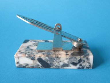 back of the balance