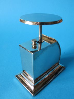back of the scale