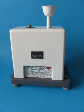 egg grader, maker Kern, Germany