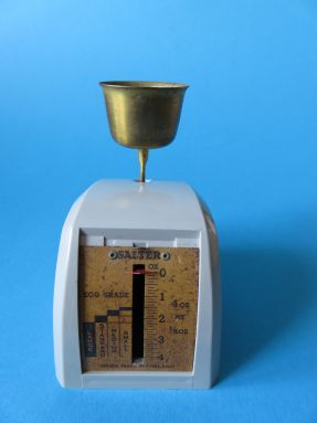 Salter No. 18E egg scale