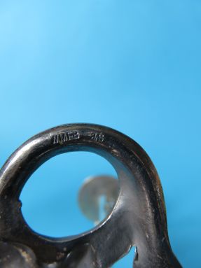 detail 7