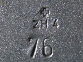 detail 3