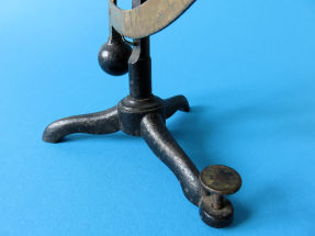 detail 3