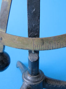 detail 7