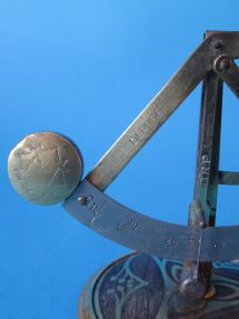 scale detail