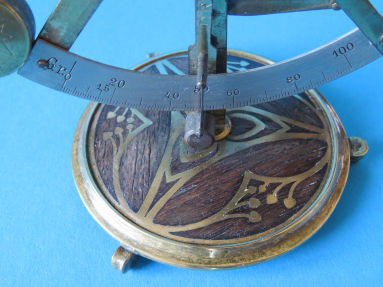 detail 5