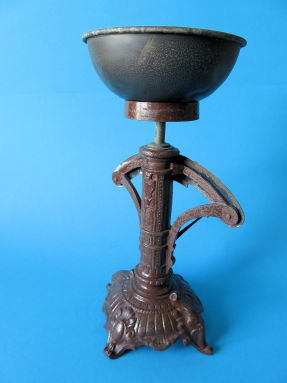 back of the scale