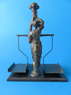 back Fortune letter scale
