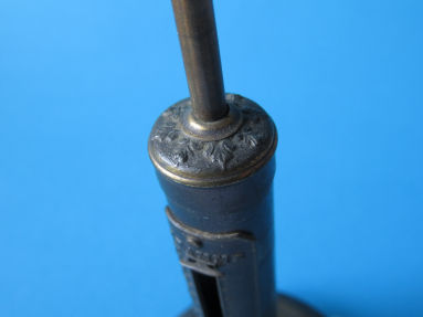 detail 4